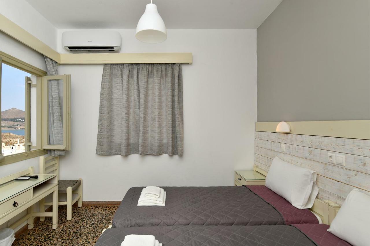Hotel Mary เนาซา ภายนอก รูปภาพ