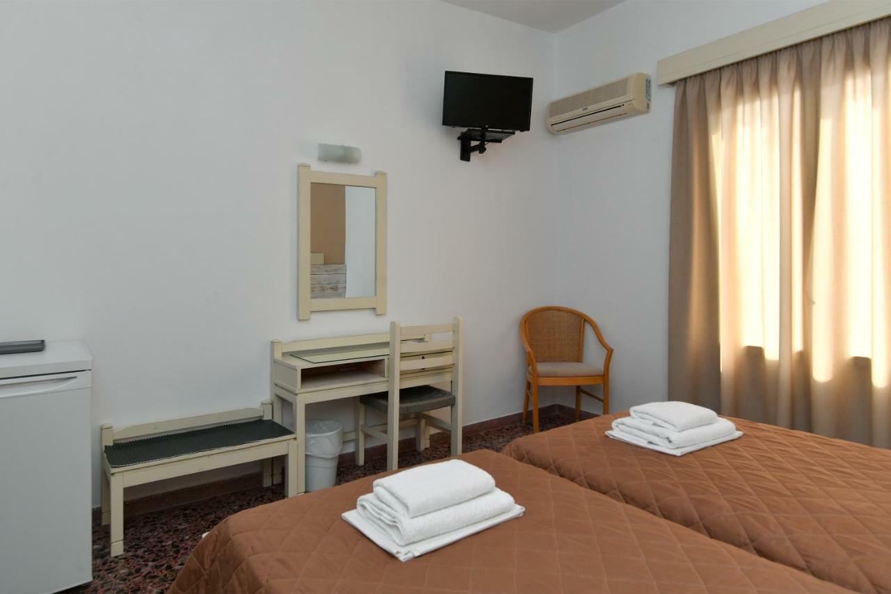 Hotel Mary เนาซา ภายนอก รูปภาพ